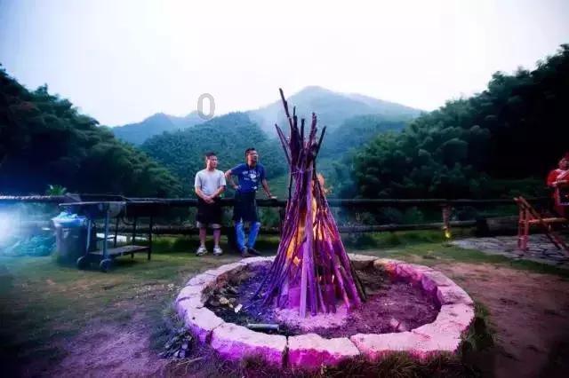孙俪的妹妹竟出演《要久久爱》,资源是真的好